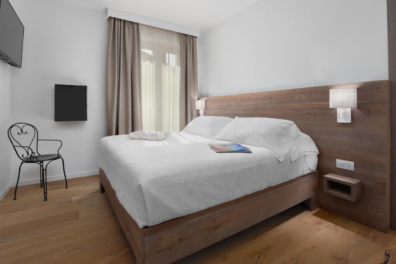 Il Giardino Degli Aranci Bed & Breakfast Mores Екстериор снимка